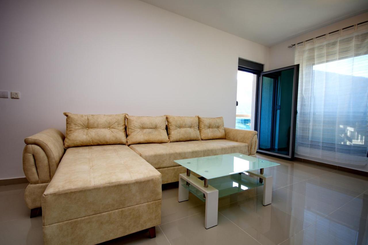 Apartment Dobrota Tomici  Εξωτερικό φωτογραφία